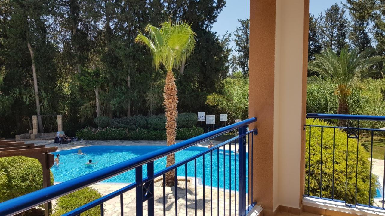 Paradise Gardens IV 2 Bd Amazing Apartment Paphos Exterior foto