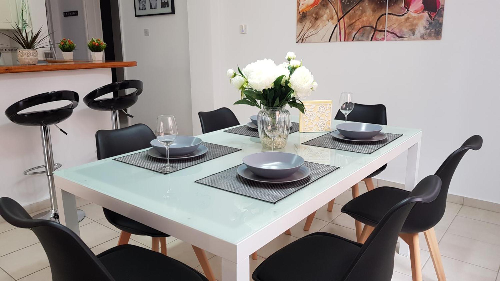 Paradise Gardens IV 2 Bd Amazing Apartment Paphos Exterior foto